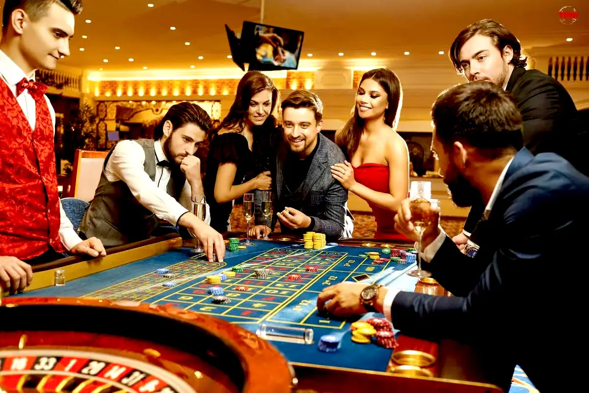 How Players Change: 3 Types of Behavior of a Beginner, Regular, and High Roller